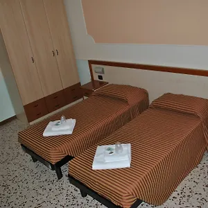 Centro Carraro Hotel